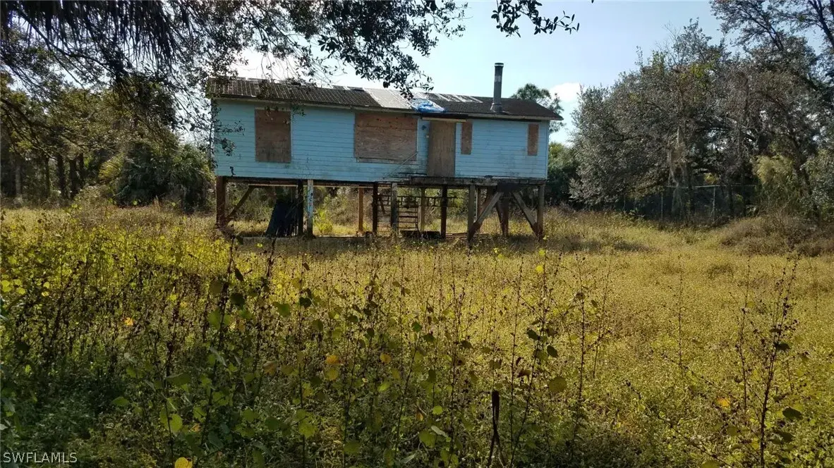 Picture of 1975 Everglades Blvd S, Naples, FL 34117