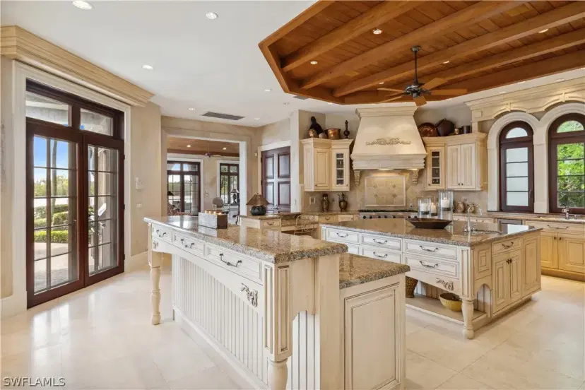 Picture of 950 Admiralty Parade, Naples FL 34102