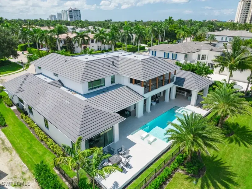 Picture of 349 Colony Dr, Naples FL 34108