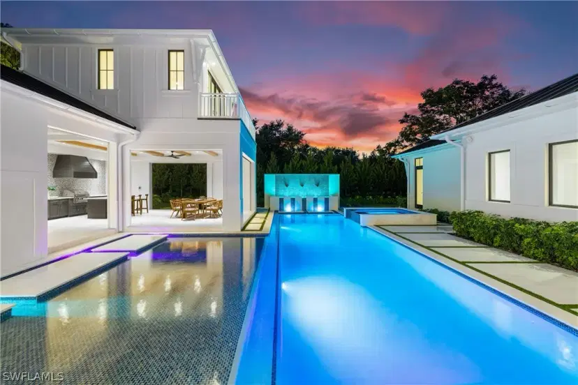 Picture of 1405 Mandarin Rd, Naples FL 34102