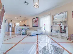 Picture of 834 105Th Ave N, Naples, FL 34108