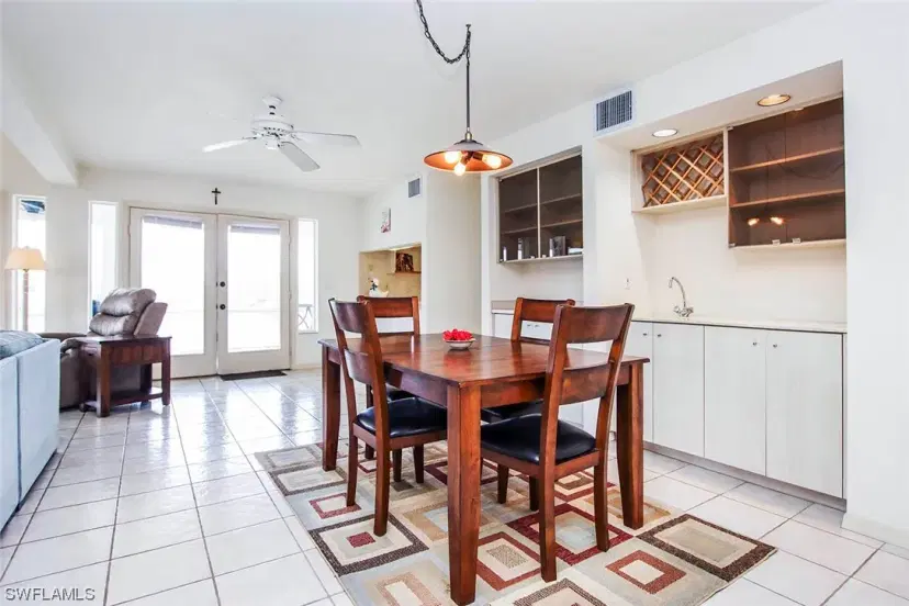 Picture of 235 Palm Lake Dr, Sanibel FL 33957