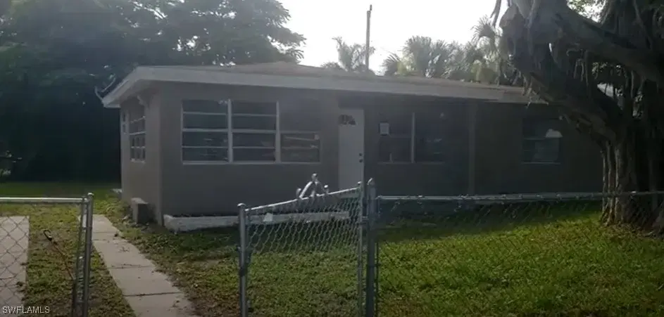 Picture of 1613 Pawnee St, Fort Myers, FL 33916
