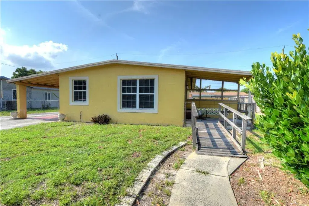 Picture of 3411 NW 4Th Ct, Lauderhill, FL 33311