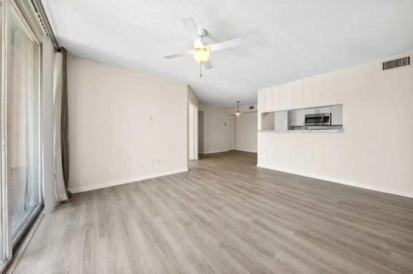 Picture of 117 Yacht Club Way 205, Hypoluxo FL 33462