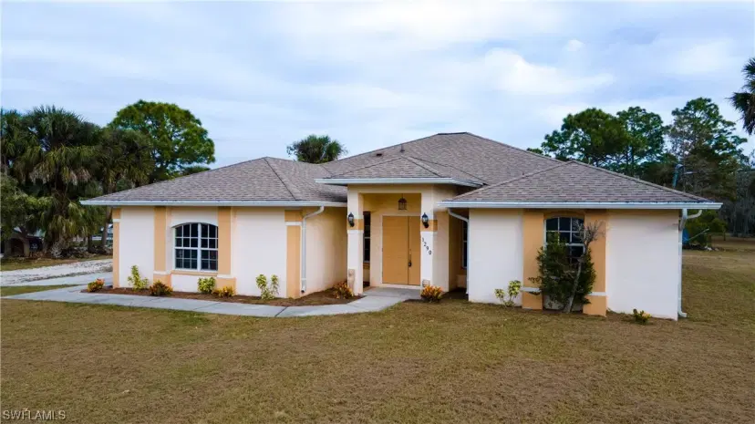 Picture of 1290 21St St Sw, Naples FL 34117