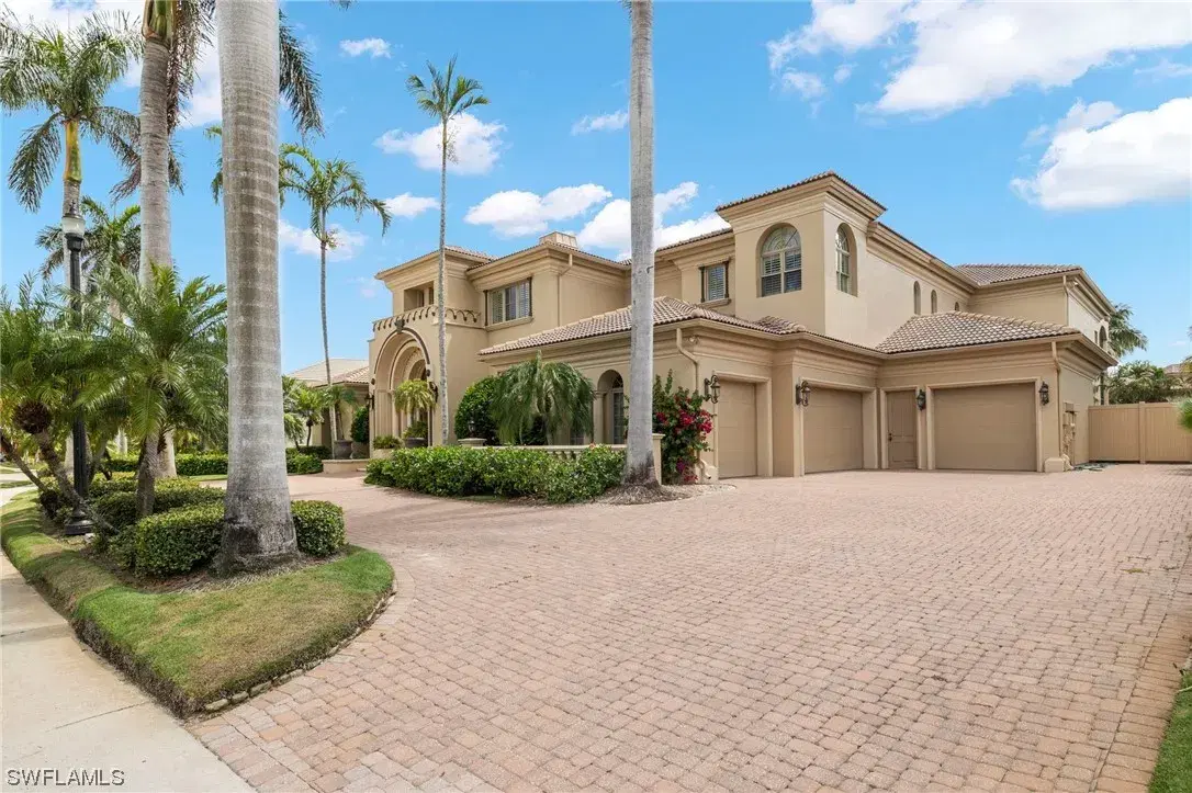 Picture of 7264 Tilden Ln, Naples, FL 34108