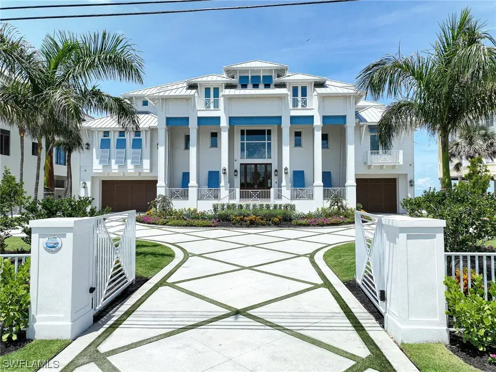 Picture of 27566 Hickory Blvd, Bonita Springs, FL 34134