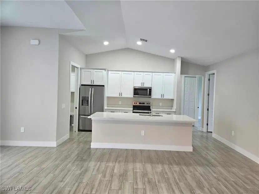 Picture of 208 NW 6Th St, Cape Coral FL 33993
