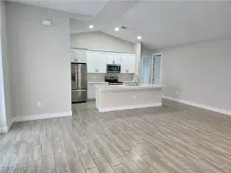 Picture of 208 NW 6Th St, Cape Coral, FL 33993