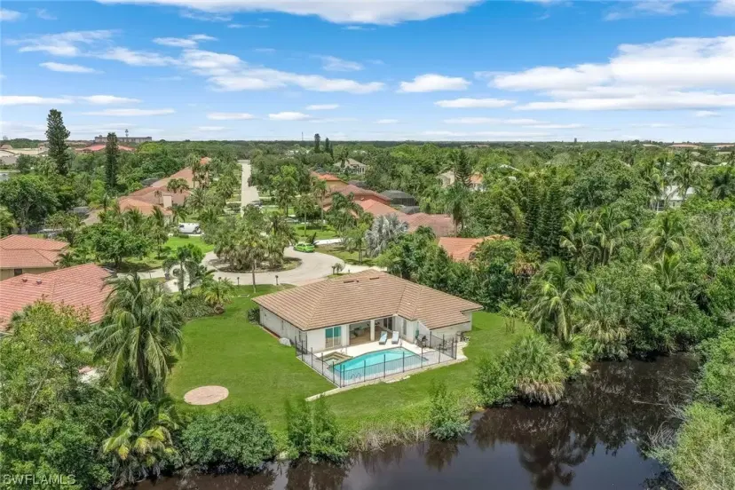 Picture of 27164 Edenbridge Ct, Bonita Springs FL 34135