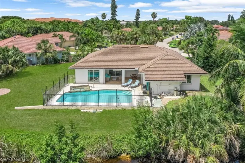 Picture of 27164 Edenbridge Ct, Bonita Springs FL 34135
