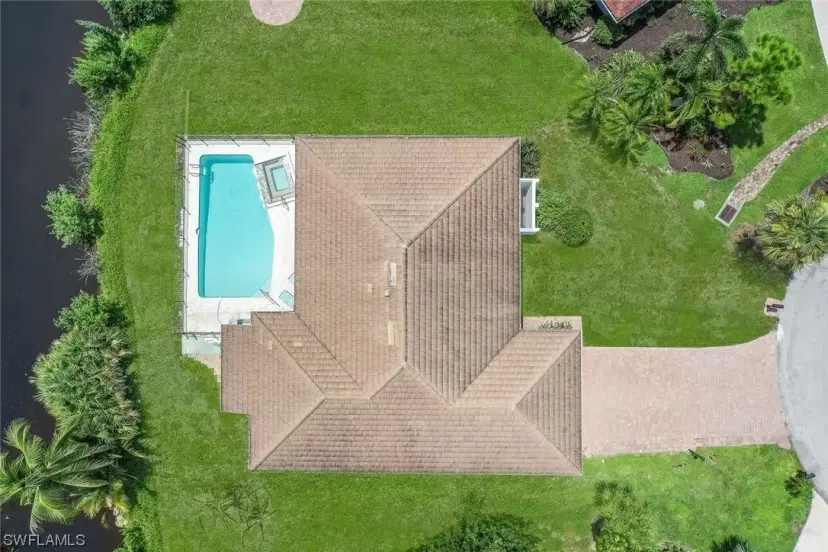 Picture of 27164 Edenbridge Ct, Bonita Springs FL 34135