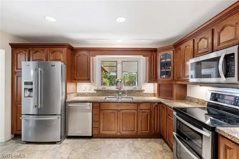 Picture of 1233 12Th Ave N, Naples FL 34102