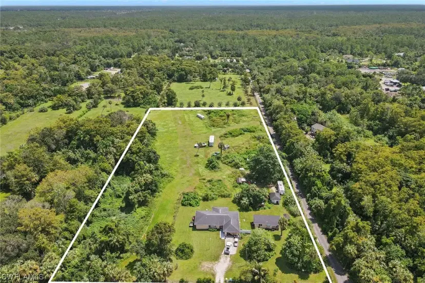 Picture of 2120 Rock Rd, Naples FL 34120