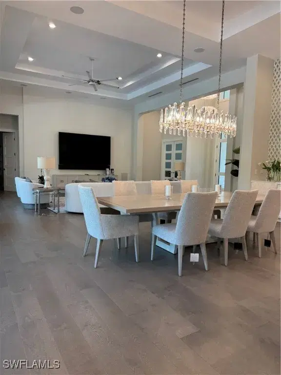 Picture of 569 Neapolitan Way, Naples FL 34103