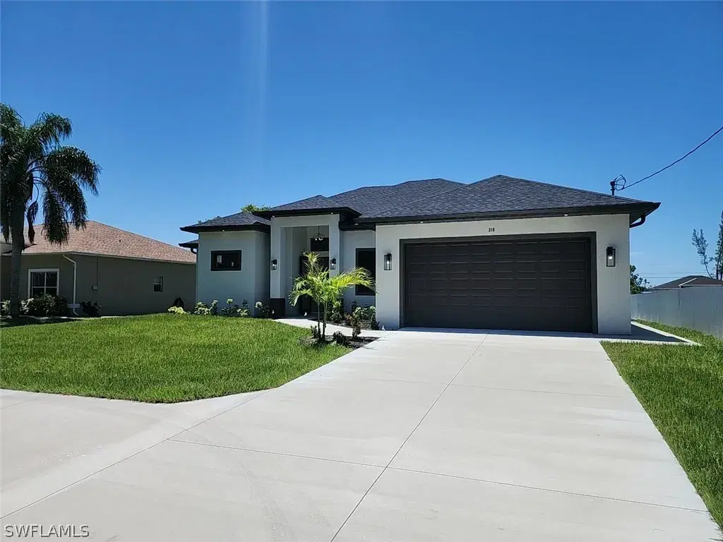 Picture of 316 Jacaranda Pkwy E, Cape Coral, FL 33909