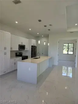 Picture of 316 Jacaranda Pkwy E, Cape Coral, FL 33909