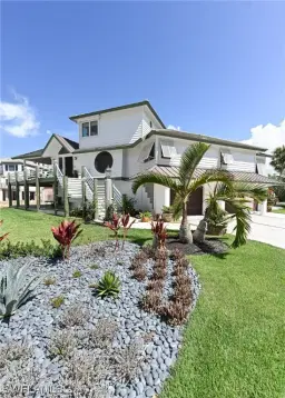 Picture of 101 Dominica Ln, Bonita Springs, FL 34134-8512