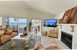 Picture of 101 Dominica Ln, Bonita Springs, FL 34134-8512