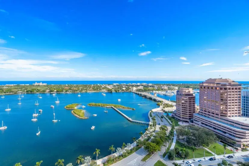 Picture of 525 S Flagler Drive 28D, West Palm Beach FL 33401