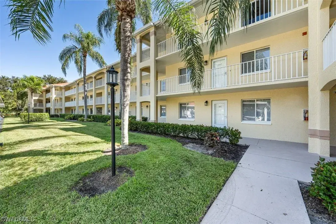 Picture of 3655 Amberly Cir A107, Naples, FL 34112