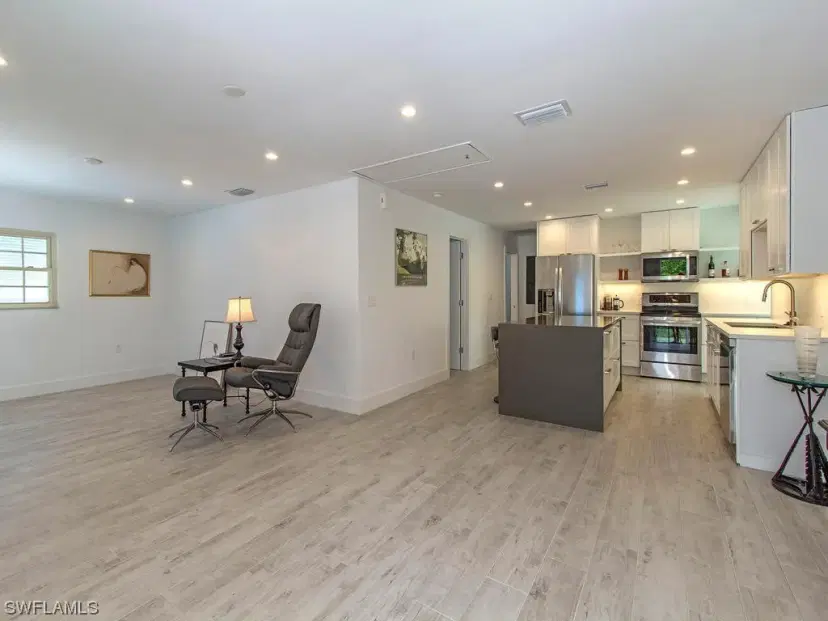 Picture of 2201 Church Ave, Naples FL 34112