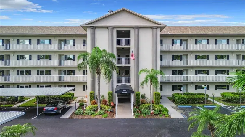 Picture of 14911 Hole In 1 Cir Ph3, Fort Myers FL 33919