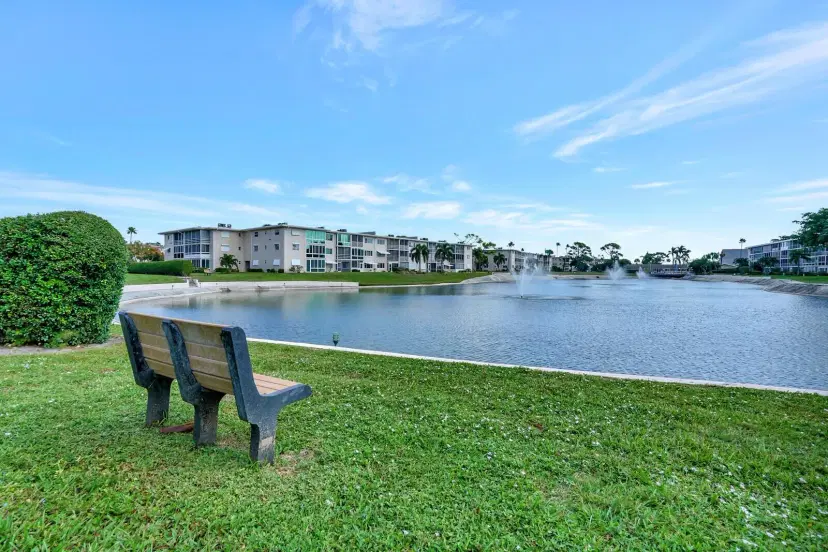 Picture of 2728 N Garden Drive N 111, Lake Worth FL 33461