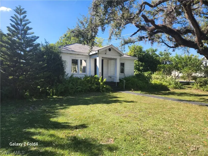 Picture of 2406 Grand Ave, Fort Myers FL 33901