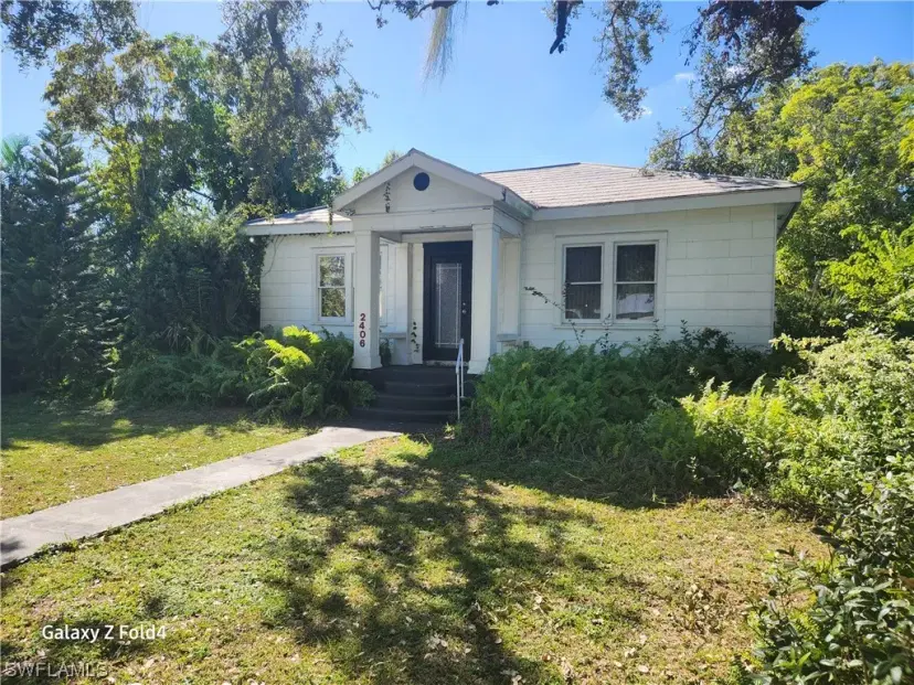 Picture of 2406 Grand Ave, Fort Myers FL 33901