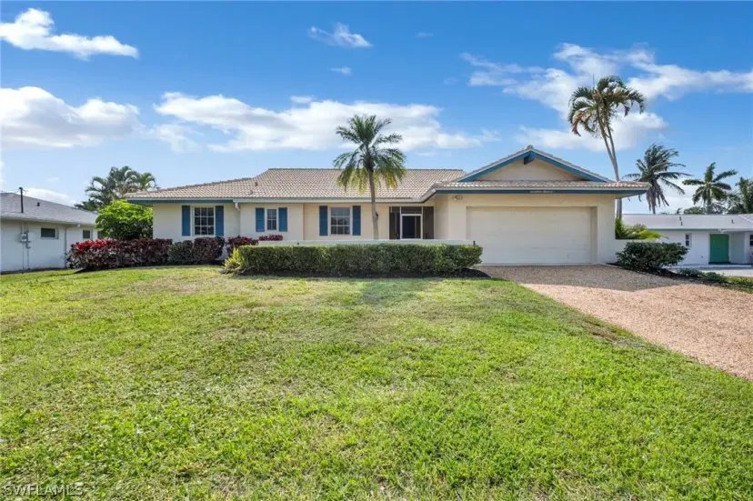 Picture of 1700 Sandpiper St, Naples FL 34102