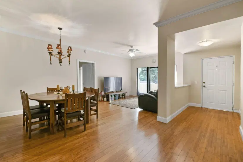 Picture of 2917 Tuscany Court 102, Palm Beach Gardens FL 33410
