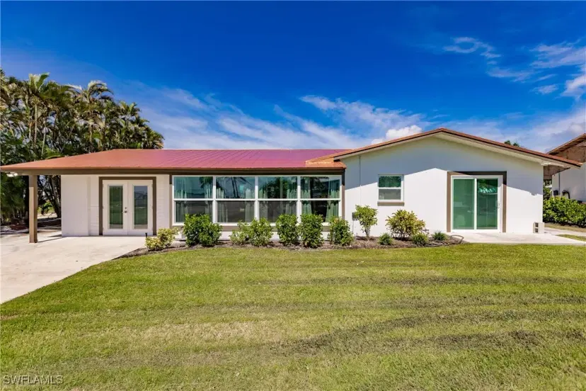 Picture of 2201 Sanibel Blvd, St. James City FL 33956