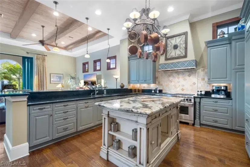Picture of 611 18Th Ave S, Naples FL 34102