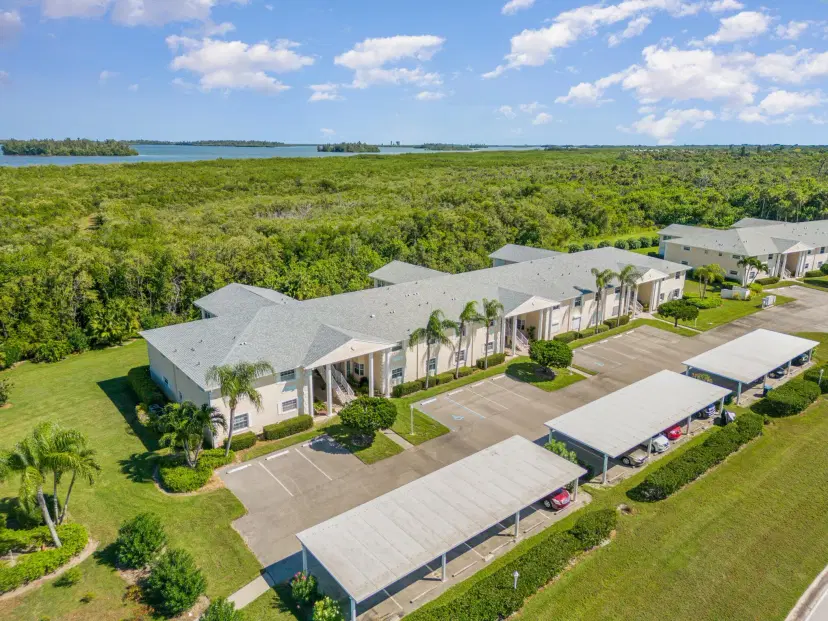 Picture of 720 Lake Orchid Circle 202, Vero Beach FL 32962
