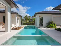 Picture of 1583 Gordon Dr, Naples, FL 34102