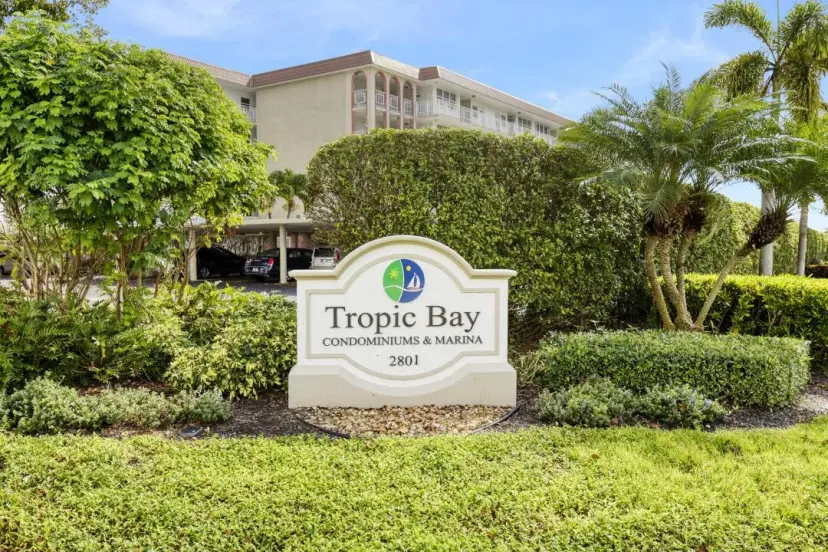 Picture of 2809 Florida Boulevard 208, Delray Beach FL 33483