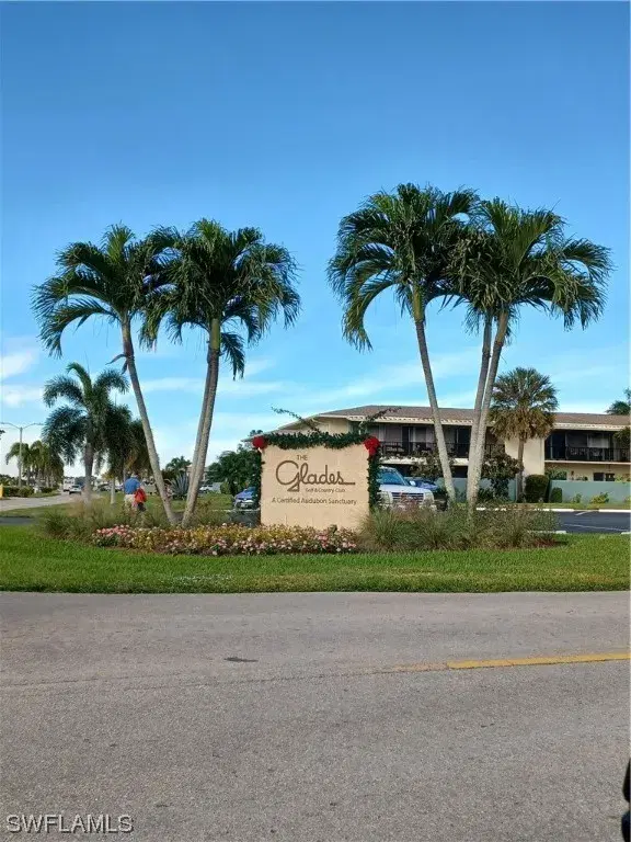 Picture of 219 Palm Dr 219-2, Naples FL 34112