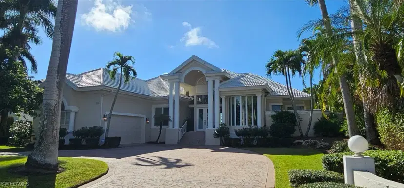 Picture of 300 Mooring Line Dr, Naples FL 34102