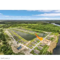 Picture of 955 Admiral Bull Halsey Ave, Labelle, FL 33935