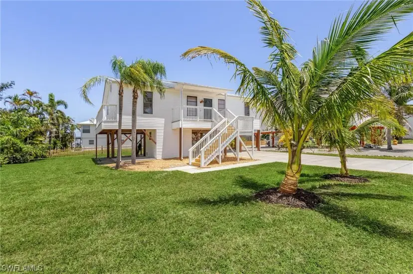 Picture of 7924 Della Bitta Ln, Bokeelia FL 33922