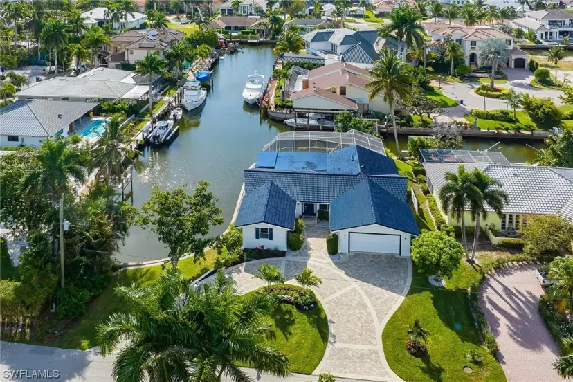 Picture of 1380 Dolphin Rd, Naples FL 34102