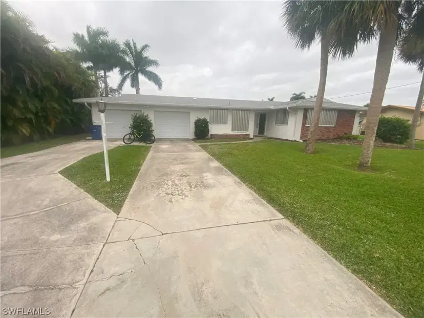 Picture of 13879 Lazy Ln, Fort Myers FL 33905