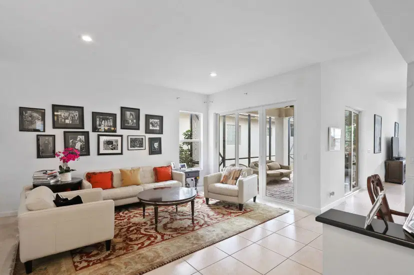 Picture of 143 Isle Verde Way, Palm Beach Gardens FL 33418