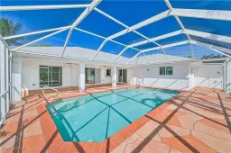 Picture of 1318 SE 21St Ln, Cape Coral, FL 33990