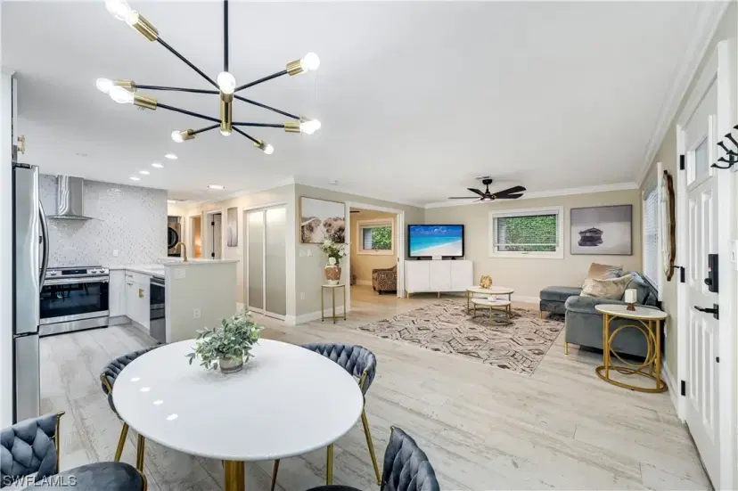 Picture of 1375 Chesapeake Ave A-2, Naples FL 34102