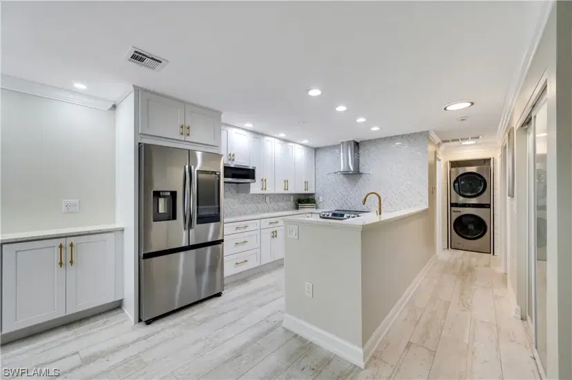 Picture of 1375 Chesapeake Ave A-2, Naples FL 34102