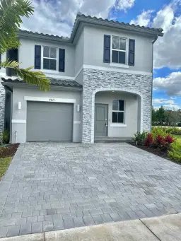 Picture of 4611 NW 118 Ave, Coral Springs, FL 33076