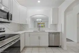 Picture of 14386 Reflection Lakes Dr, Fort Myers, FL 33907